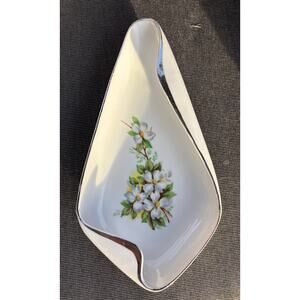 Vintage Art Deco Dish Dogwood Magnolia Flower Design Porcelain Ceramic 9.5 x 5